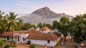 Ramana Maharshi and Tiruvannamalai: The Complete Life Story and Teachings